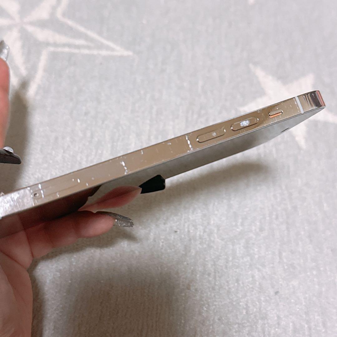中古　Apple iPhone 12 Pro 256GB シルバー　SIMフリー