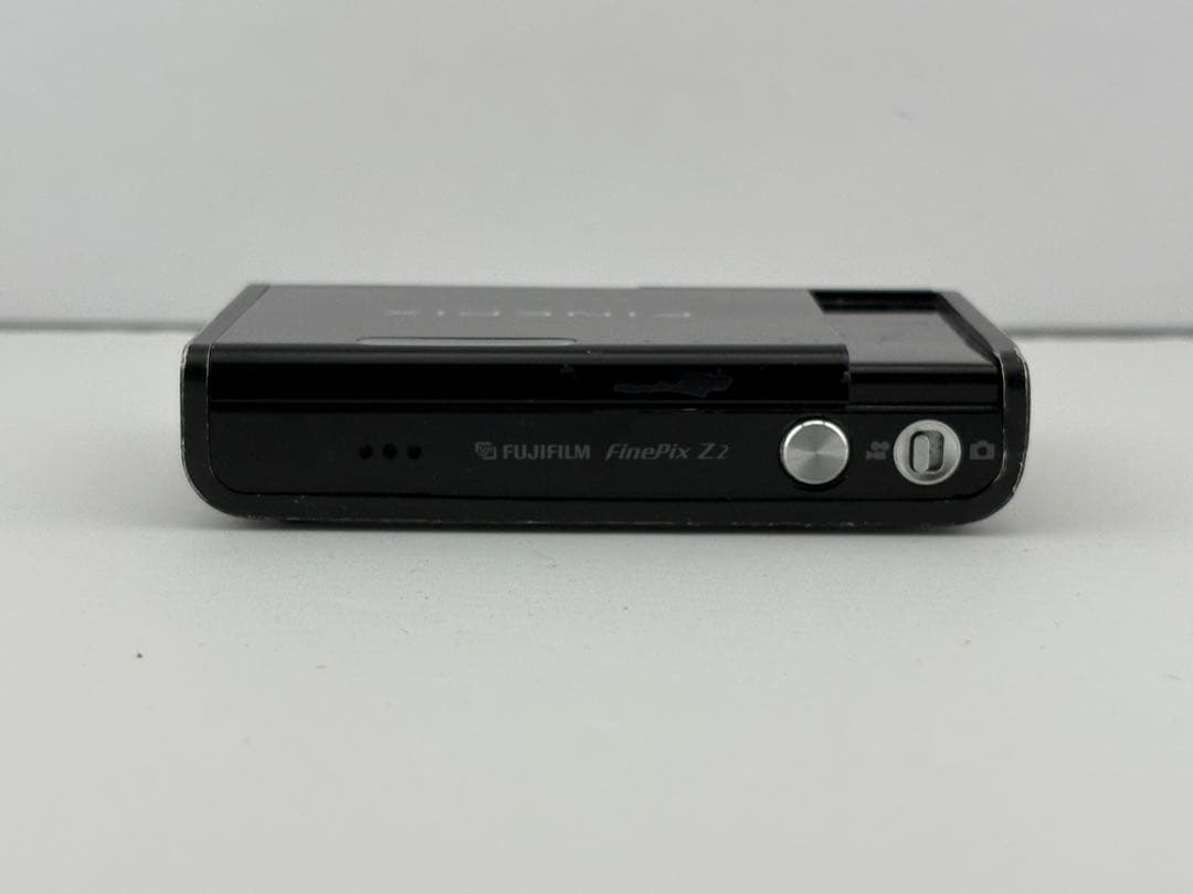 富士フイルム FUJIFILM finepix z2