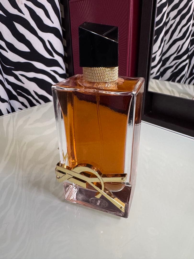 Yves Saint Laurent 香水 90ml