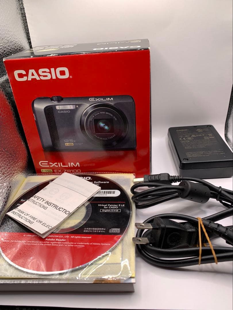 CASIO EXILIM EX-ZR100 コンパクトデジタルカメラ