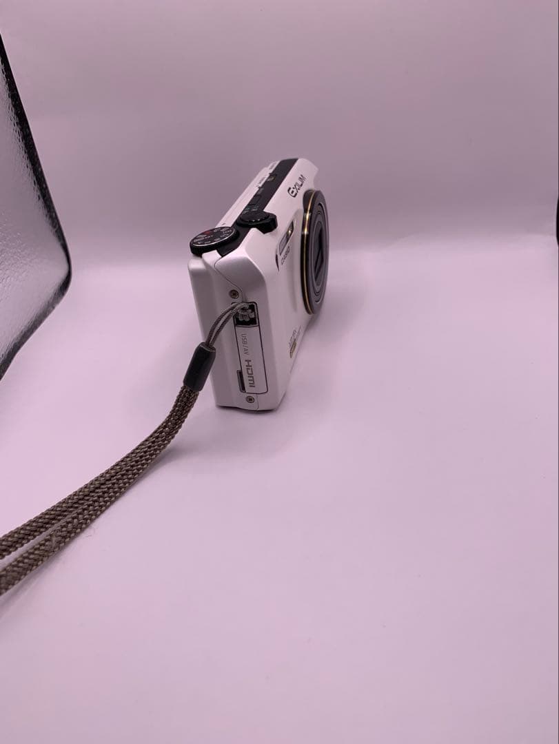 CASIO EXILIM EX-ZR100 コンパクトデジタルカメラ