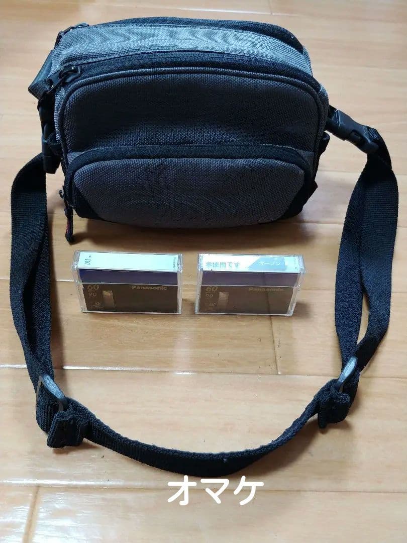 オマケ付き　Panasonic　NV-GS70K-S デジタルビデオカメラ