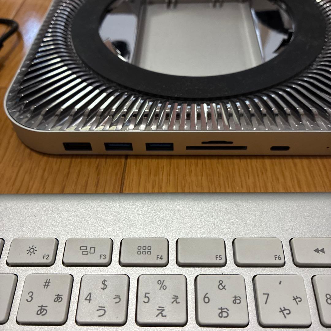 Apple Mac mini シルバー 本体とキーボード ドック ケーブルセット