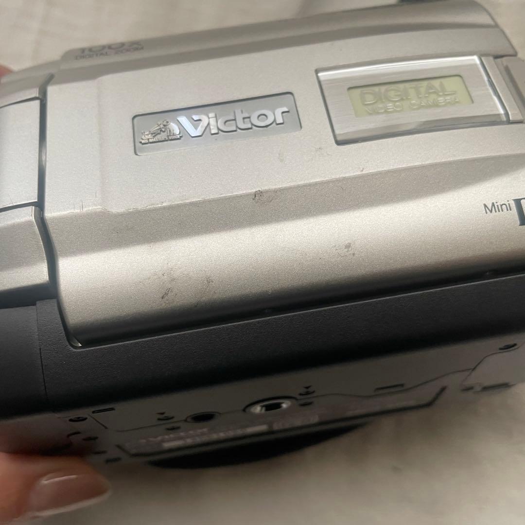 Victor デジタルビデオカメラ 100