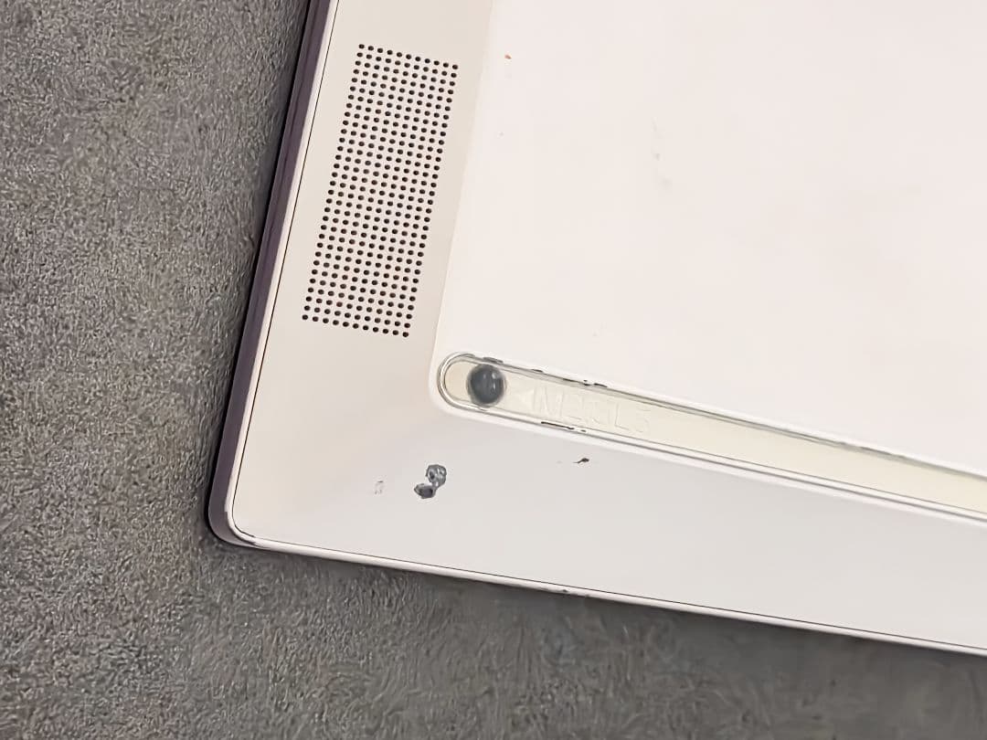 【中古】　HP Pavilion Aero 13 / Ryzen7 / 16GB