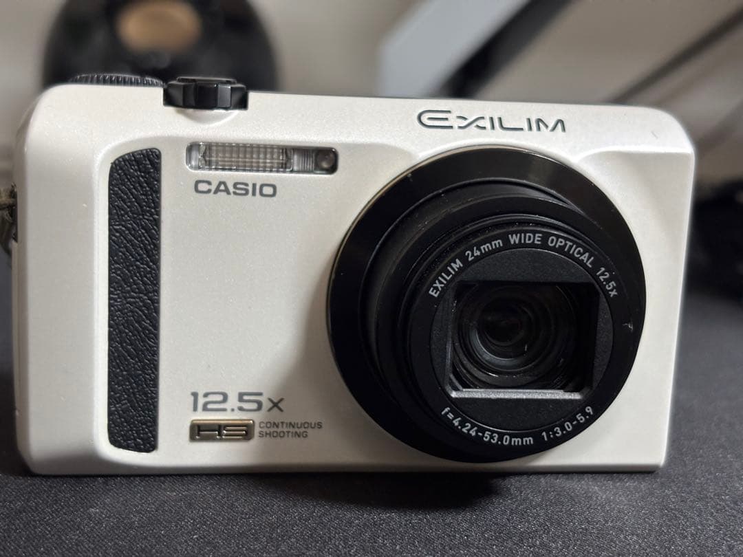 CASIO HIGH SPEED EXILIM EX-ZR300 コンデジ