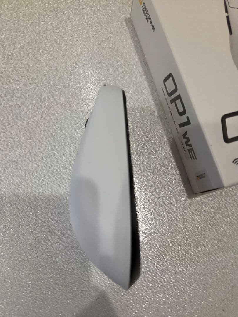 OP1 WE ホワイト ワイヤレスマウス