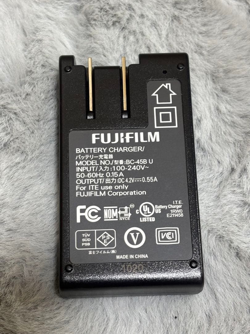 FINEPIX Z300 デジタルカメラ コンデジ
