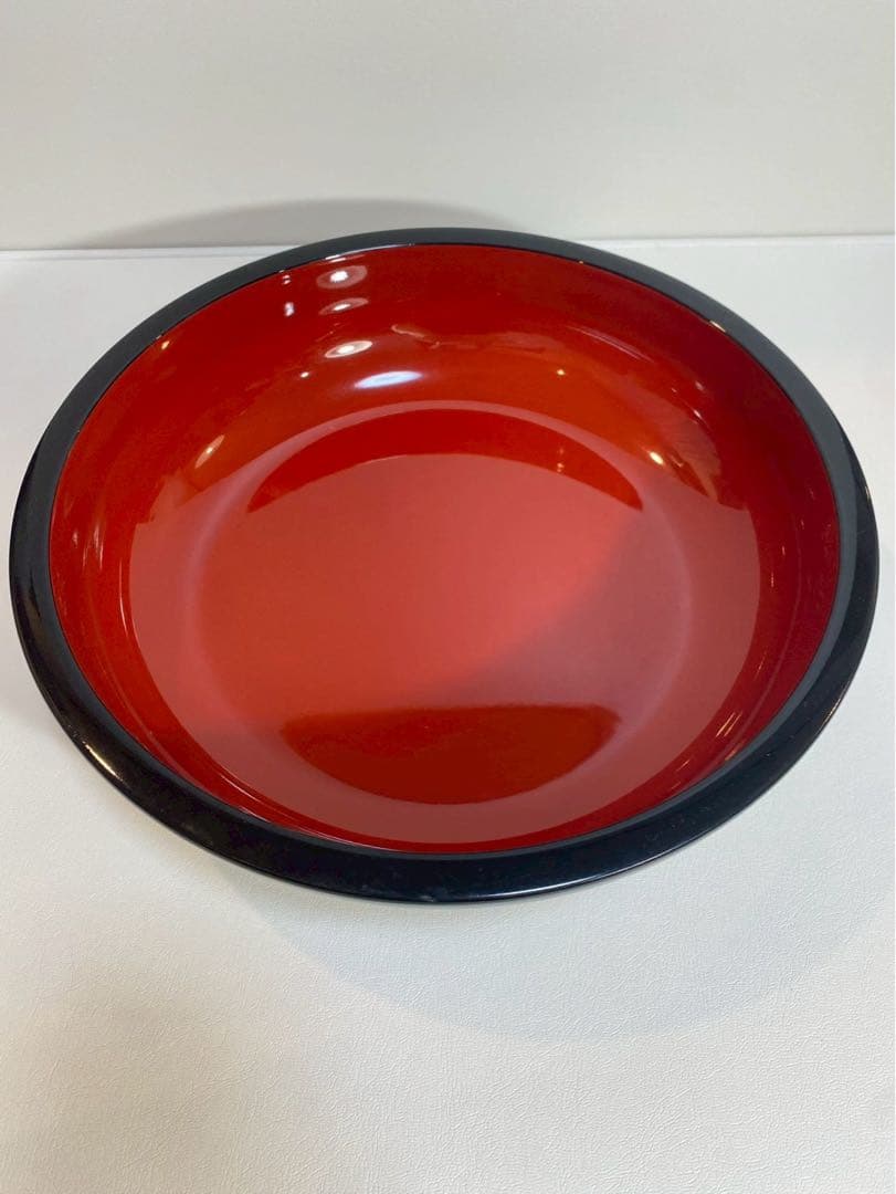 漆塗り　器