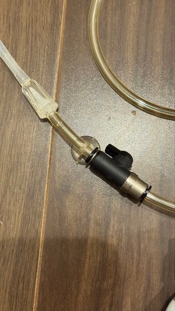 ADA co2レギュレーター＋電磁弁＋co2フォレストボトル3本