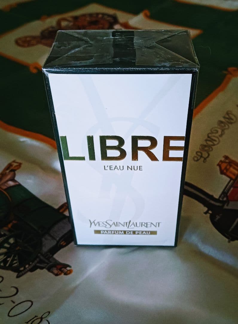 【YSL 】☆新品未使用☆ リブレ ロー ニュ アルコールフリー フレグランス