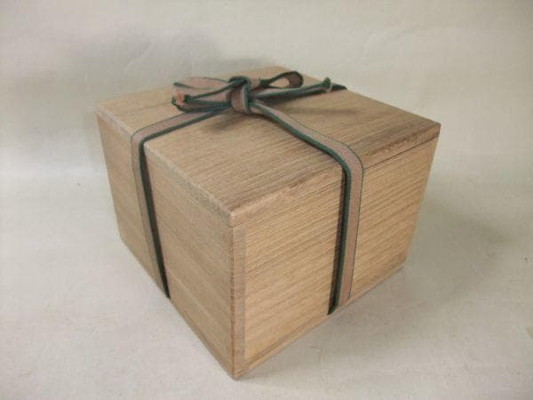 中国古玩 古い 安南呉須 馬紋 唐物 染付 古美術 時代物 骨董品 保存箱