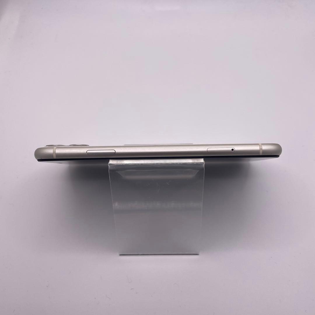 iPhone 11 64GB バッテリー最大容量100%　ケース付き