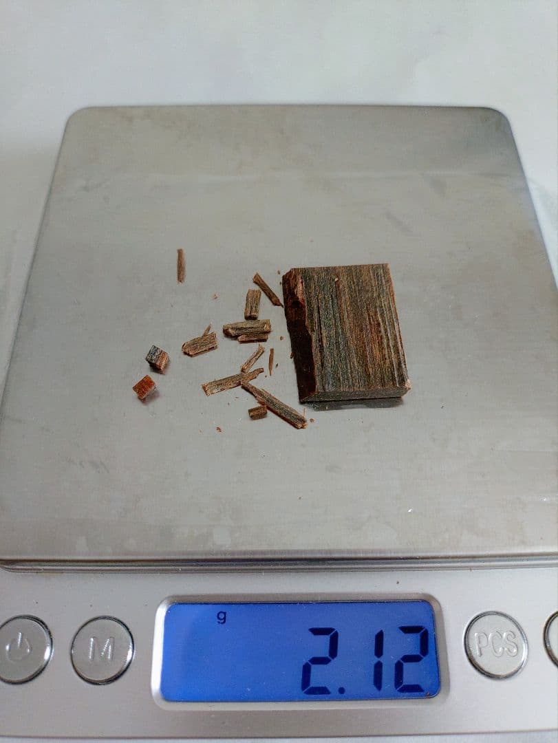 古渡命銘木　寸門多羅　2.12g 1点物 沈香　香木　お香 [花二　寸門多羅]