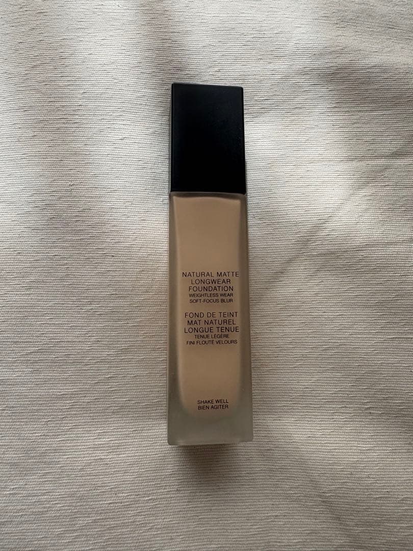 NARS ナチュラルマットロングウェアファンデーション 04786 YULONG