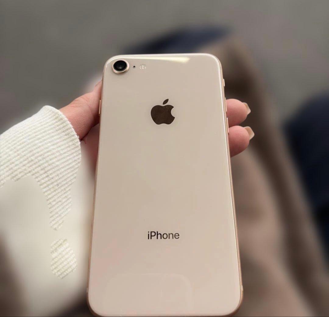 SIMフリー！！ 最大充電量76% Apple iPhone 8 ピンクゴールド