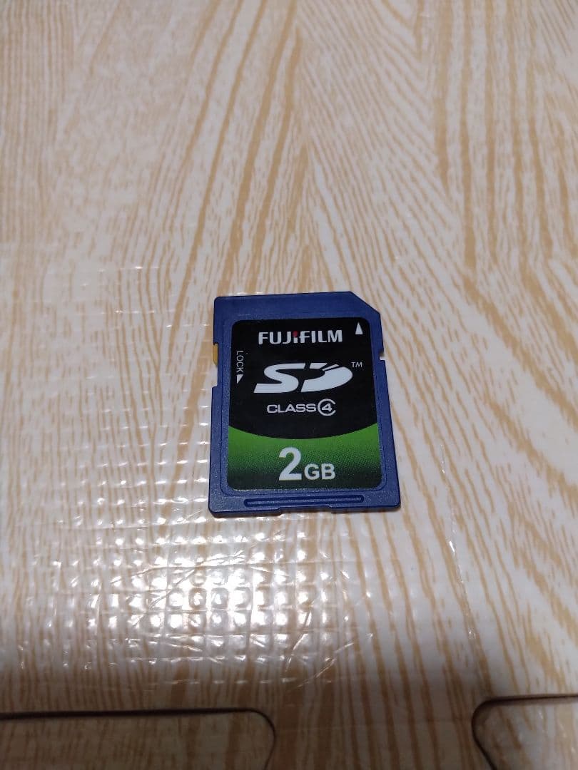 【美品】ニコン　Nikon COOLPIX S230 シルバー