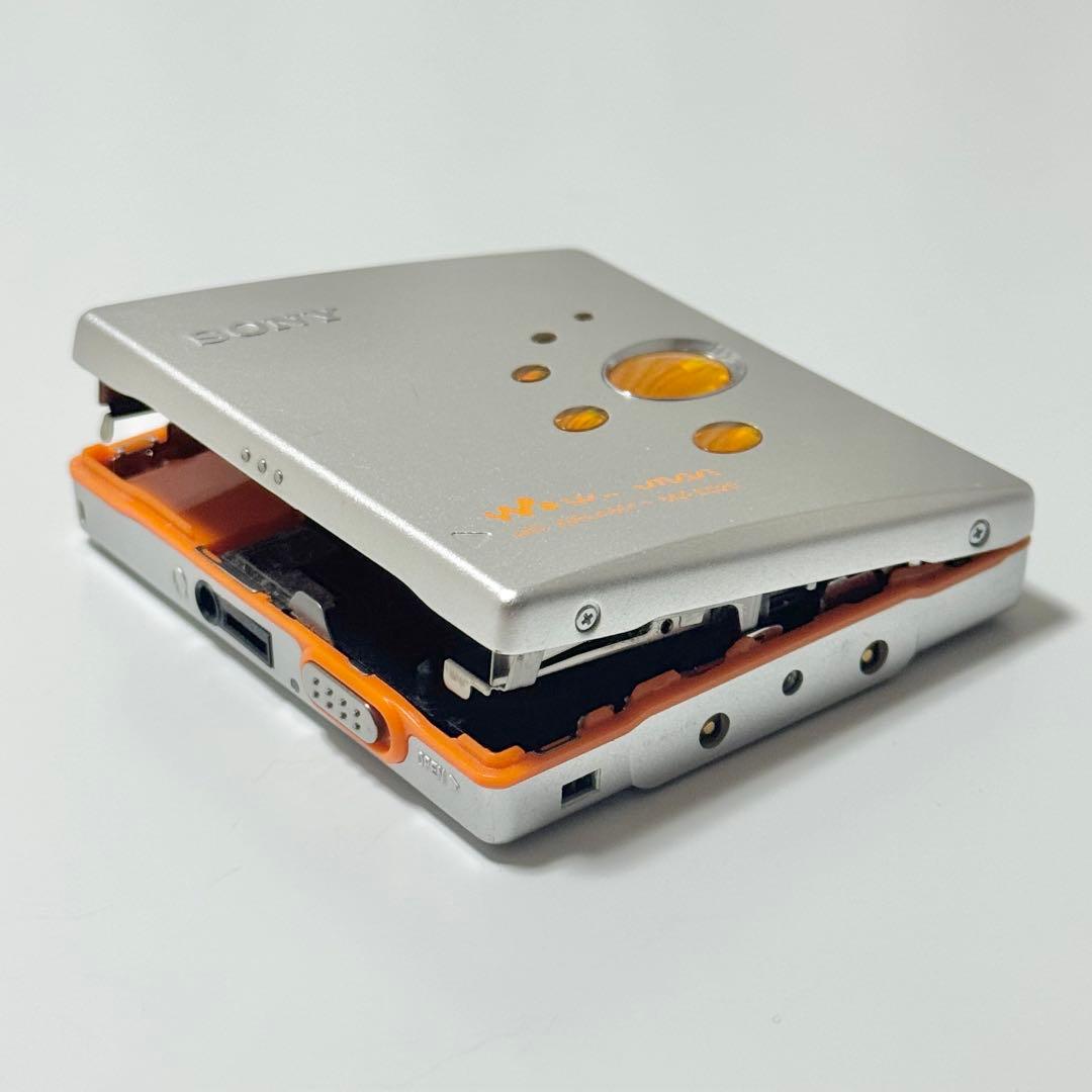 動作品 SONY MD WALKMAN MZ-E520 ポータブルMDプレーヤー