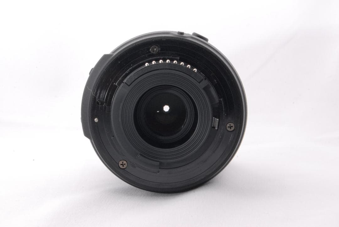 【新品級】Nikon D40 一眼レフ カメラ 桜 入学式 卒業式 レンズキット