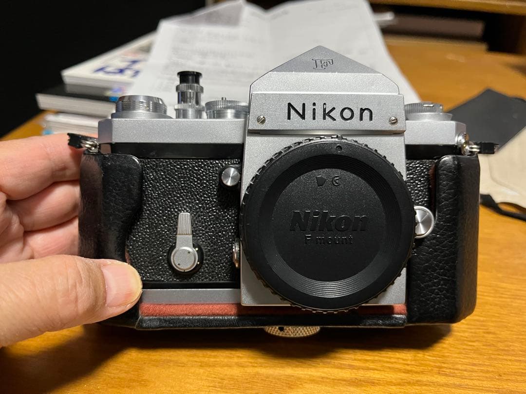 Nikon F フィルムカメラ + PROVIA 100F