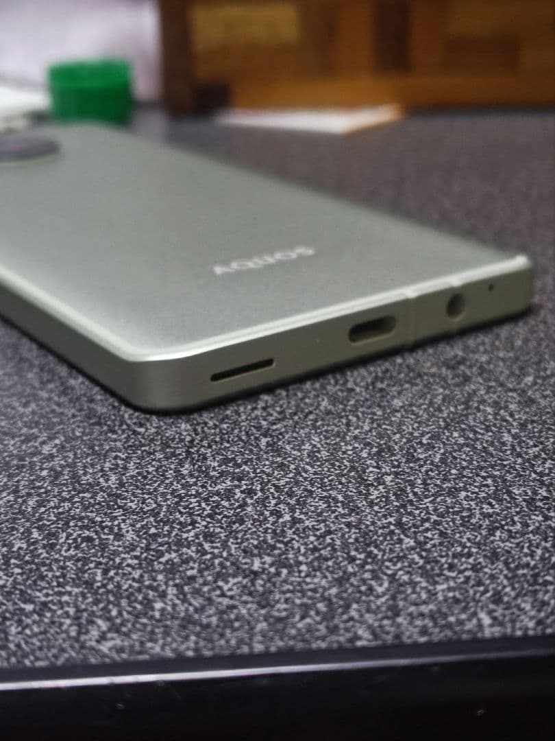 AQUOS sense8 SH-M26 グリーン 本体