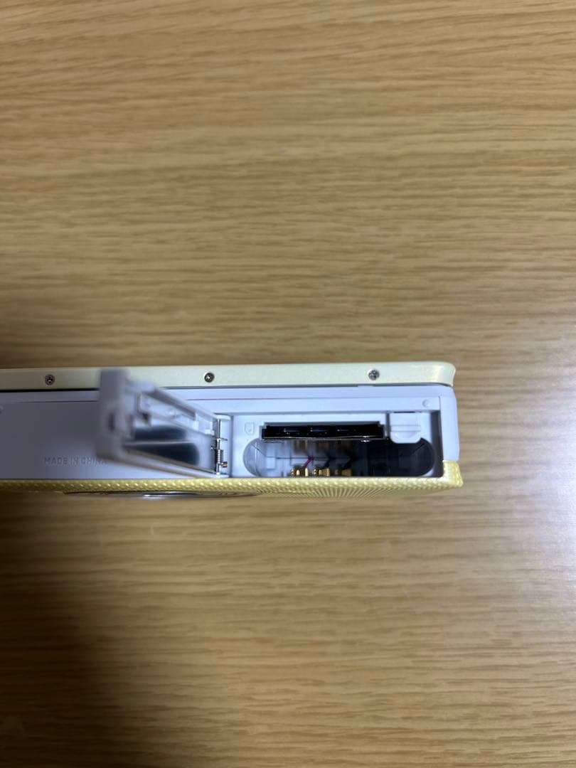 CASIO デジカメ　EX-ZR70　イエロー　（美品）