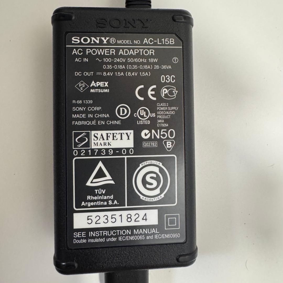 ソニー（SONY）CCD-TRV106 Hi8 ジャンク