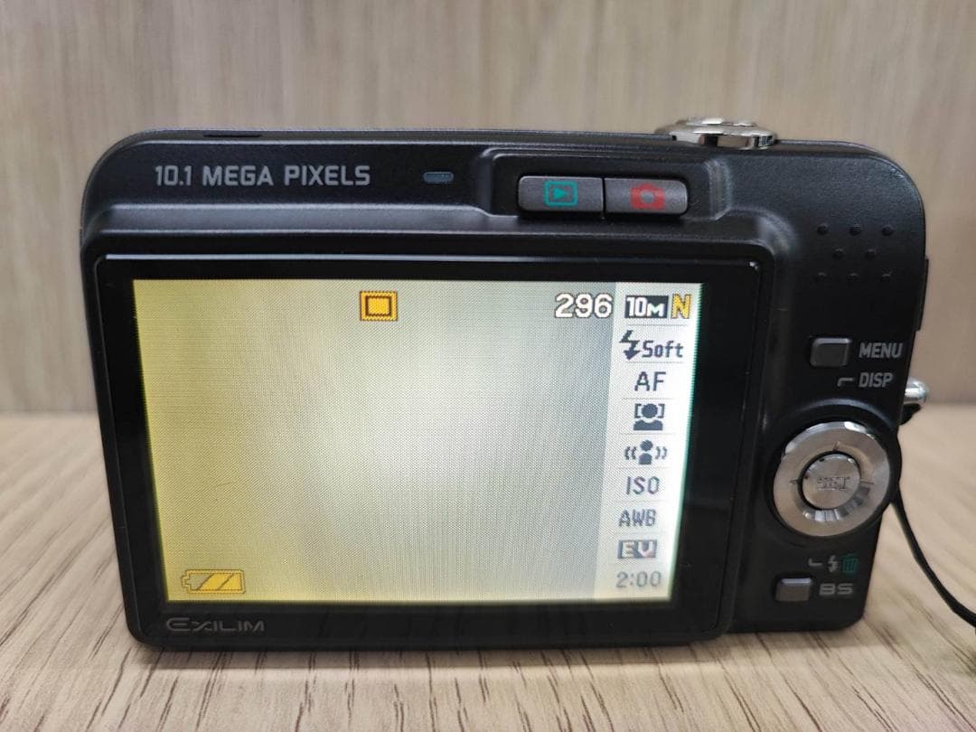 CASIO EXILIM EX-Z1080 10.1メガピクセル デジカメ 美品