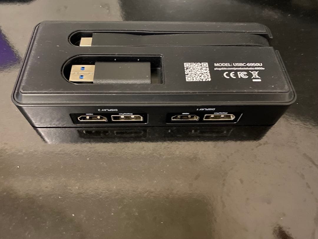 Plugable USB-C 変換グラフィックアダプタ