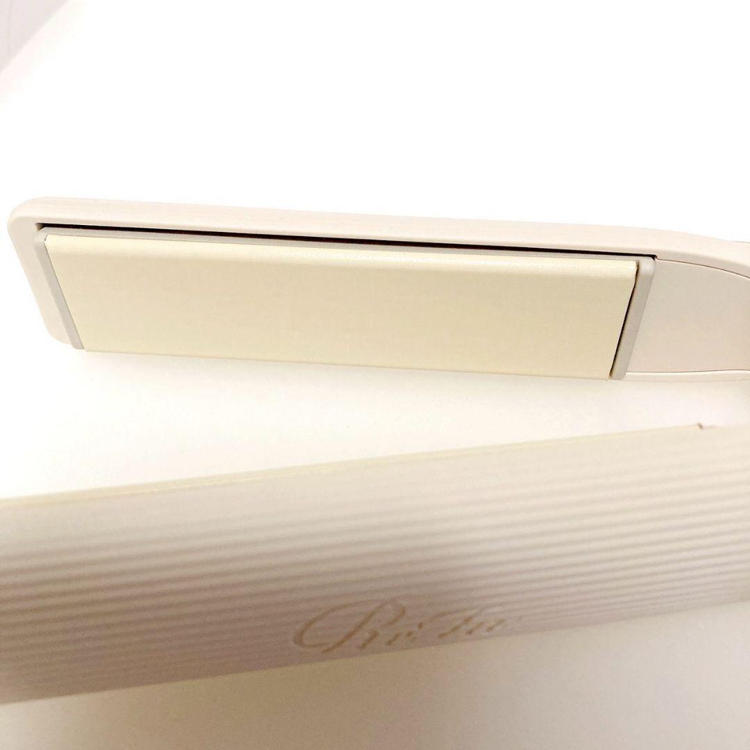 美品 2025年製　リファ ストレートアイロン プロ アイボリー 箱付