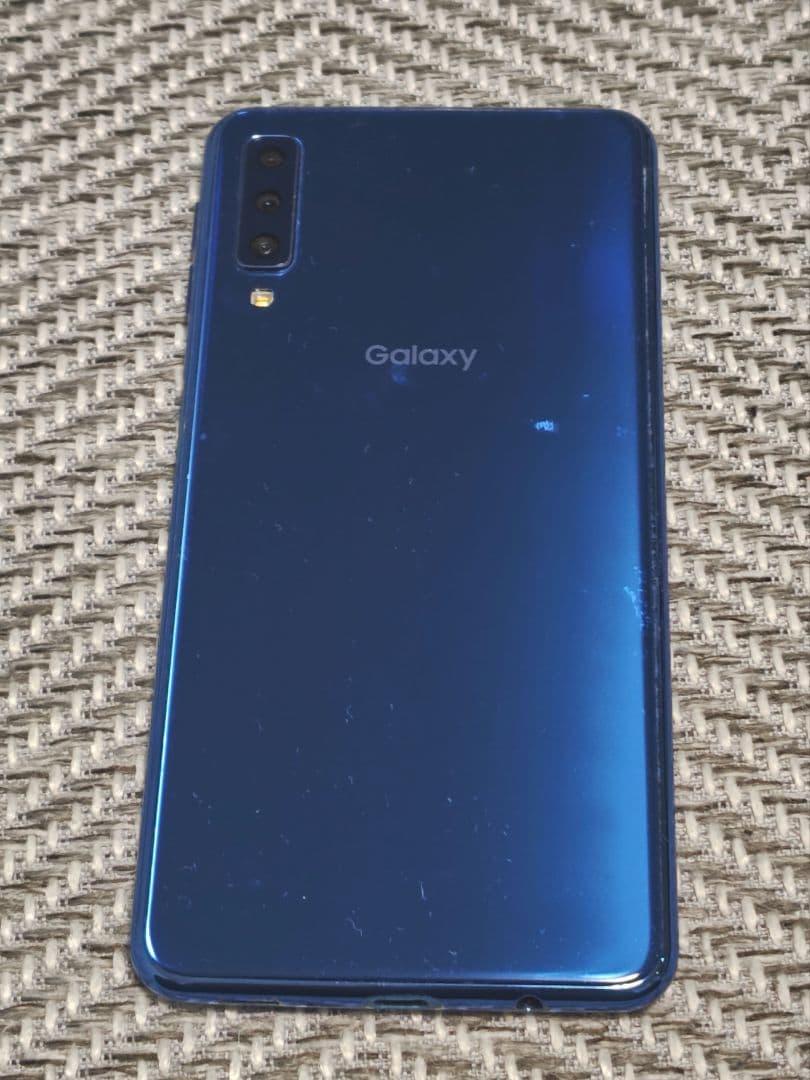 Galaxy A7 スマートフォン