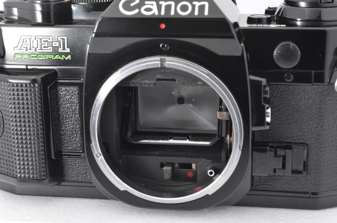 【完動☆美品】Canon キャノン AE-1 PROGRAM フィルムカメラ