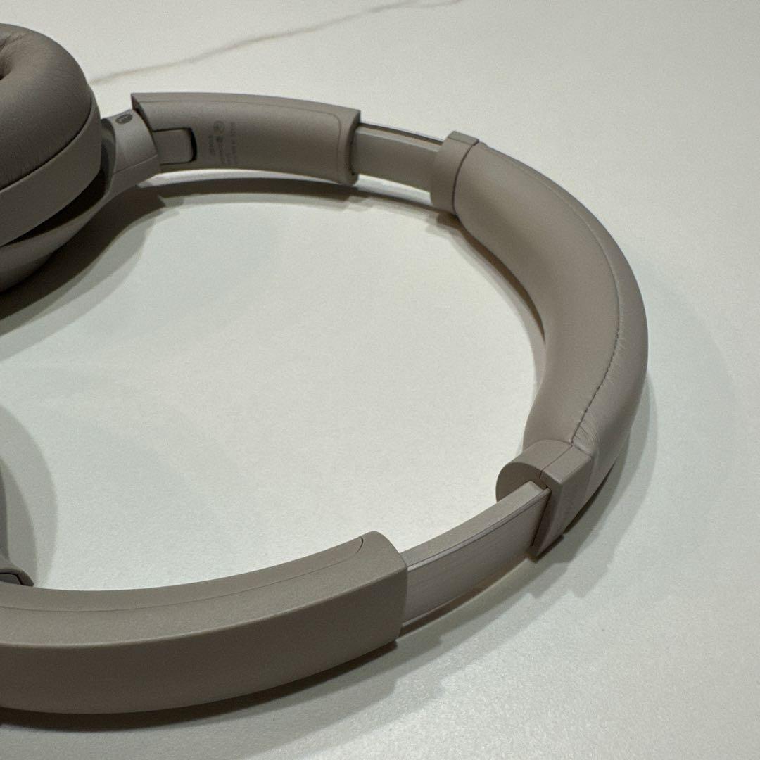 SONY WH-1000XM4ヘッドホン　ケース付き