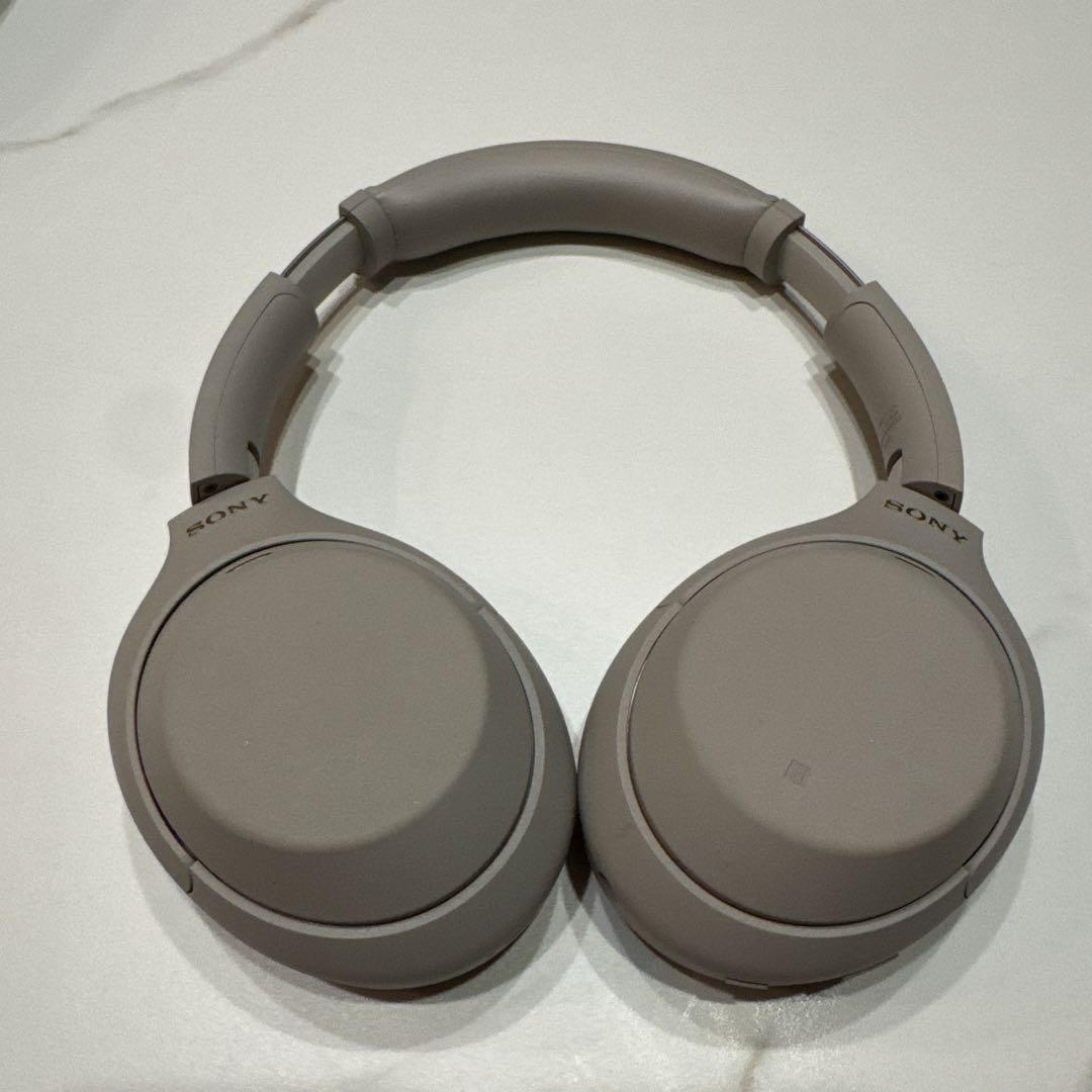SONY WH-1000XM4ヘッドホン　ケース付き