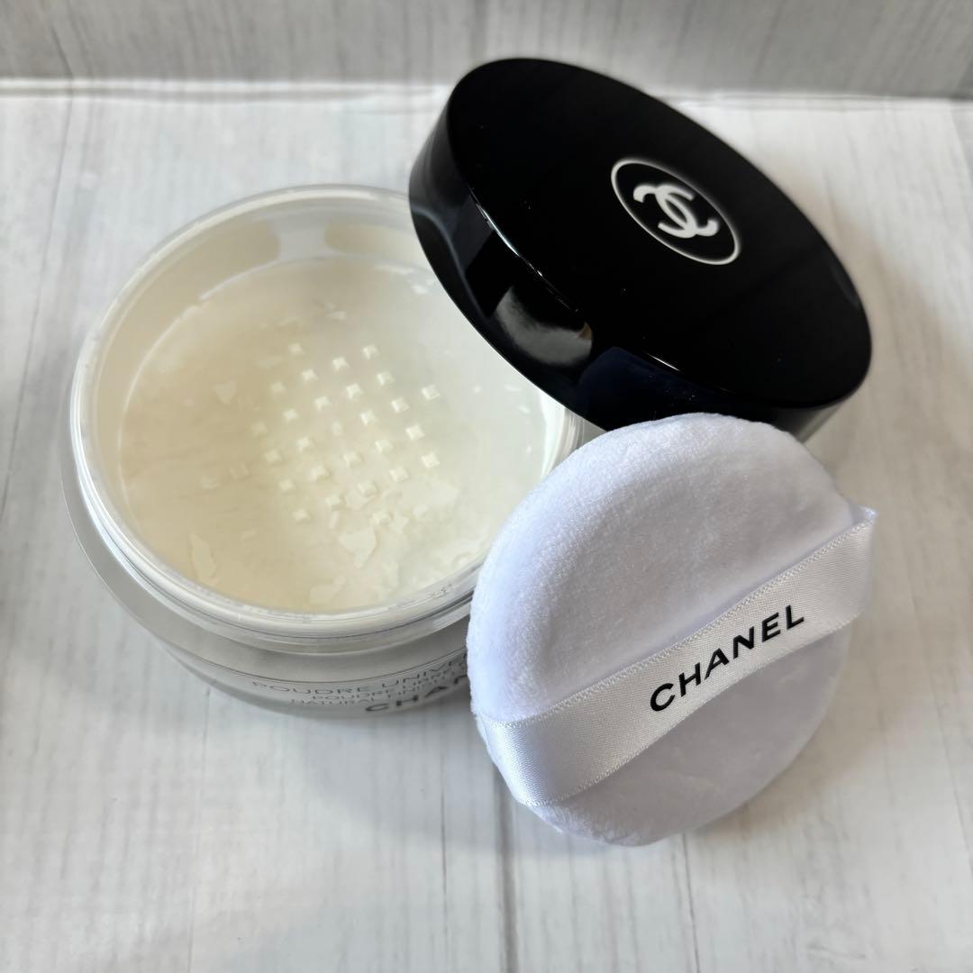 CHANEL シャネル プードゥル ユニヴェルセル リーブルN 10