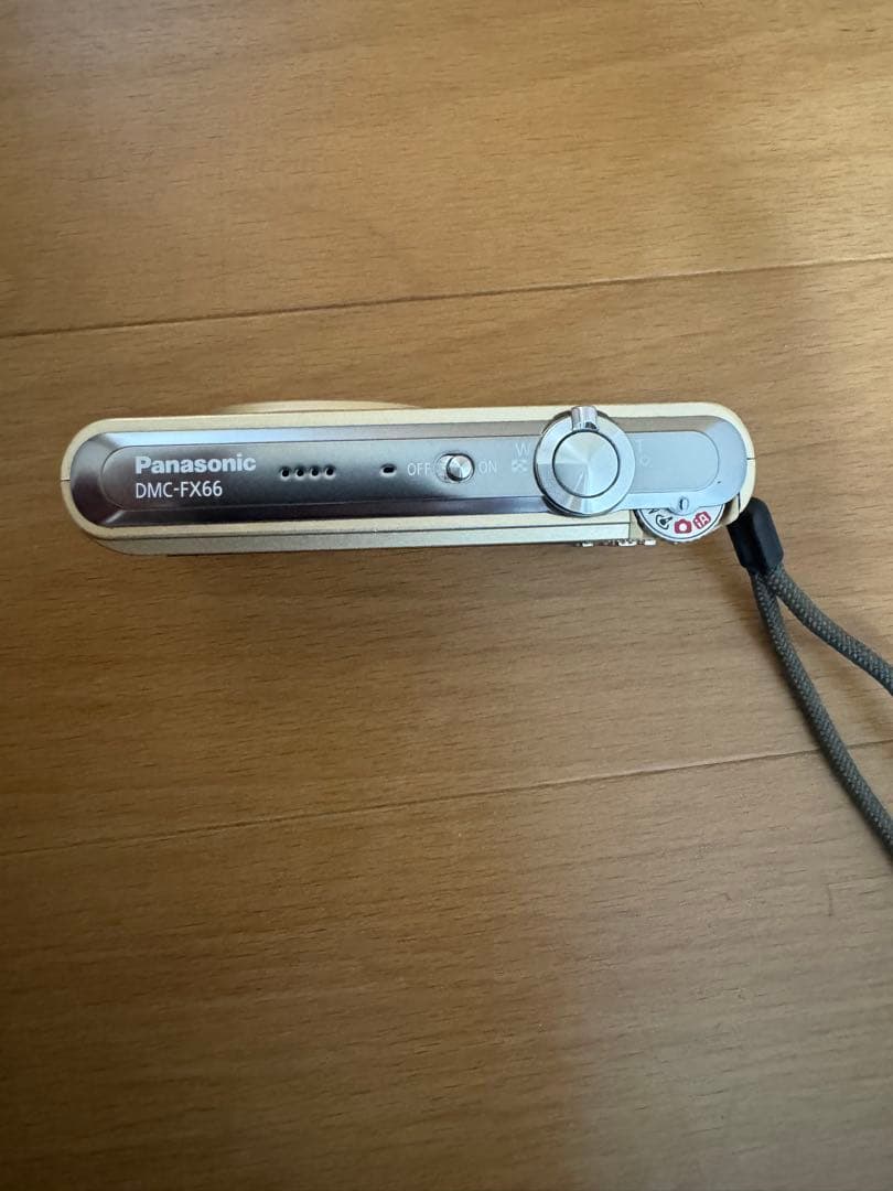 Panasonic パナソニック　コンパクトデジタルカメラ　DMC-FX66