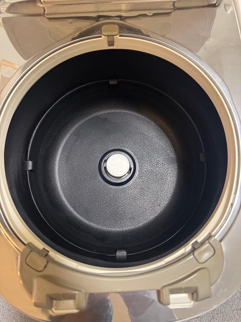 Panasonic 可変圧力IHジャー炊飯器 SR-MPW101