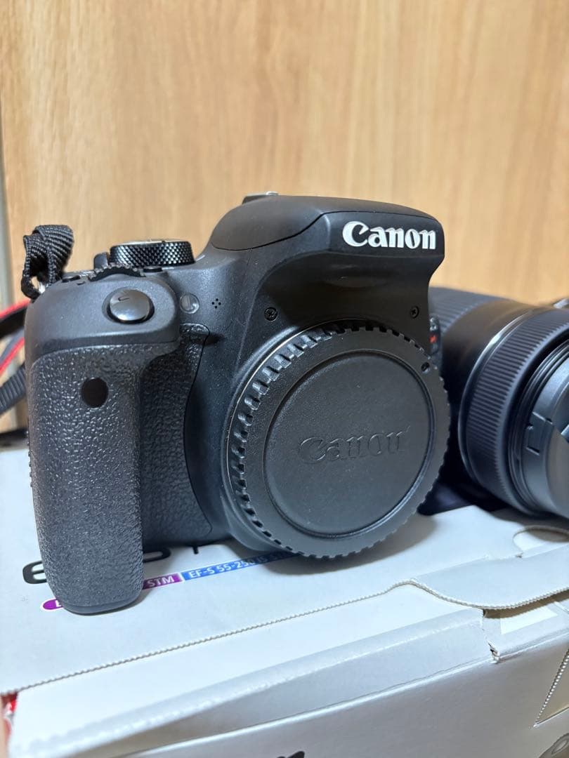 Canon EOS Kiss X9i 本体とレンズ2本セット