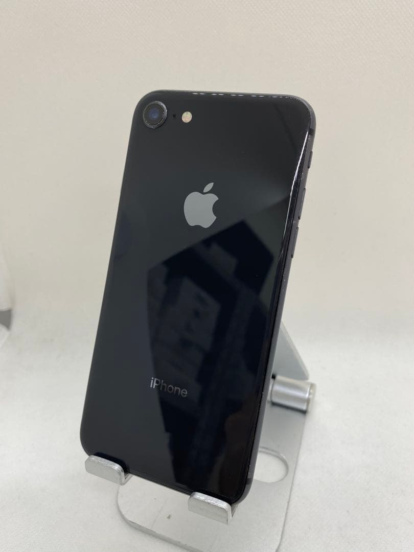 iPhone 8 256GB SIMフリー　77005