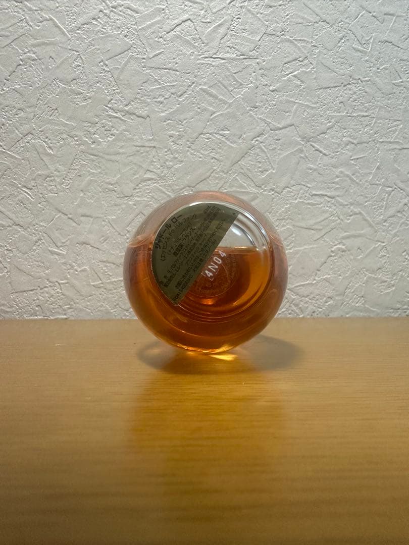 ジャドール ロー エッセンス ドゥ パルファン 40ml