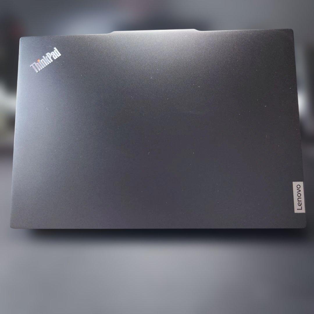 Thinkpad E14 Gen5 Ryzen 5 メモリ24GB SSD512
