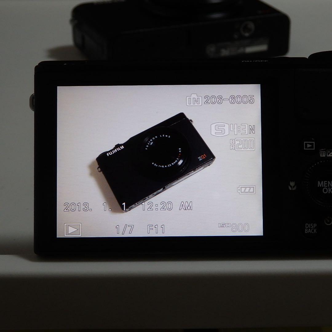 動作確認済み　名機　フジフイルムXQ1 ブラック　黒　FUJIFILM