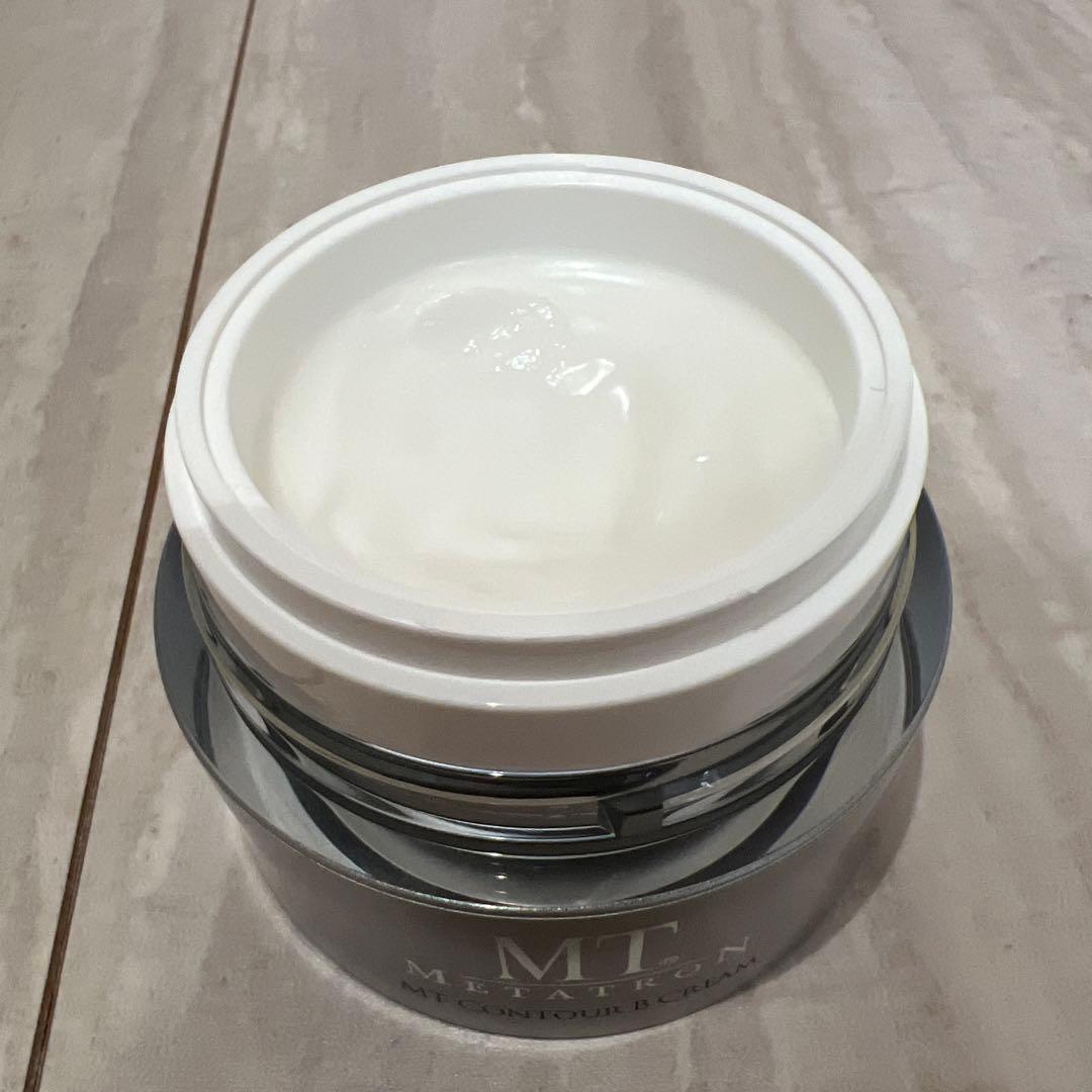 美品　MT コントア B クリーム 50g