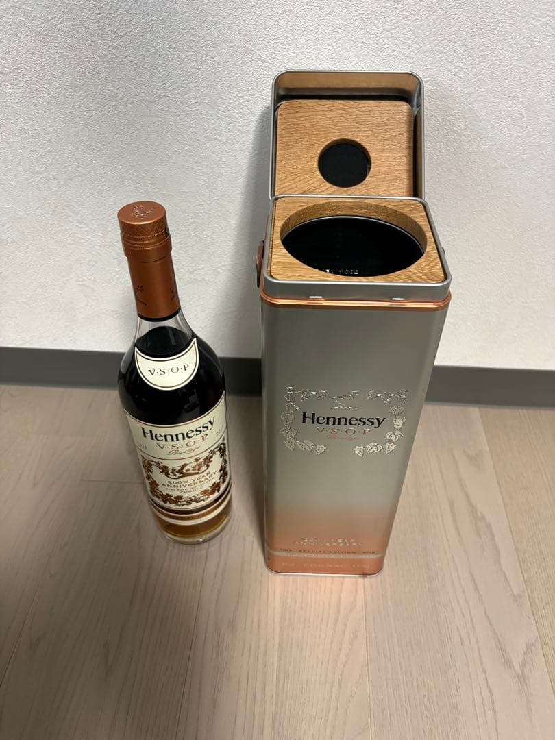 新品未開封　Hennessy VSOP 200周年記念 レアボトル