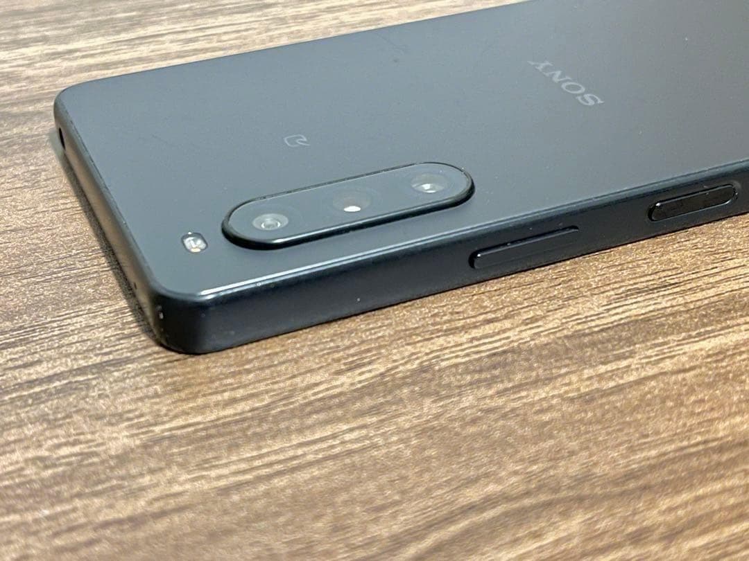 Xperia 10 V ブラック docomo SO-52D