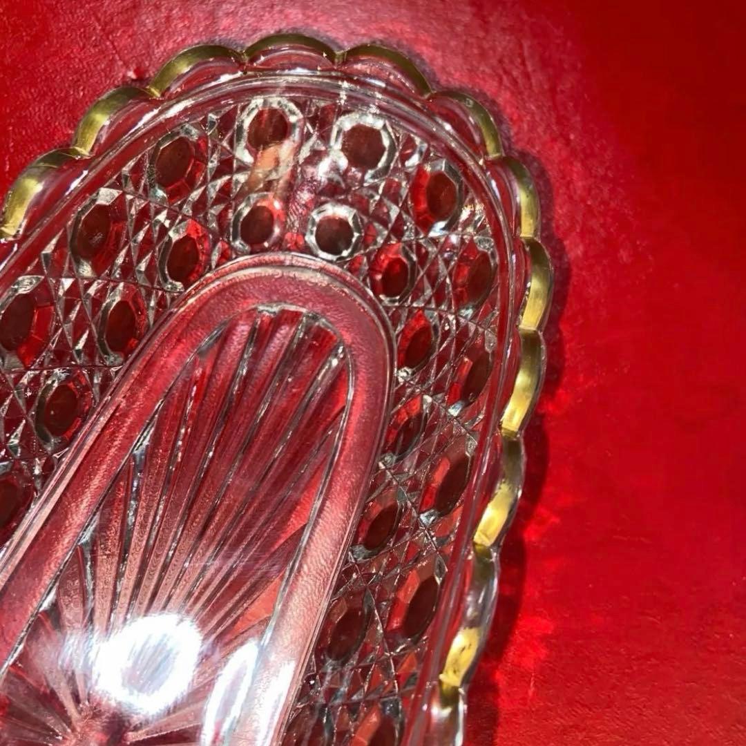 バカラ ディアマンピエーリー　長皿　ワインレッドカラー　 Baccarat