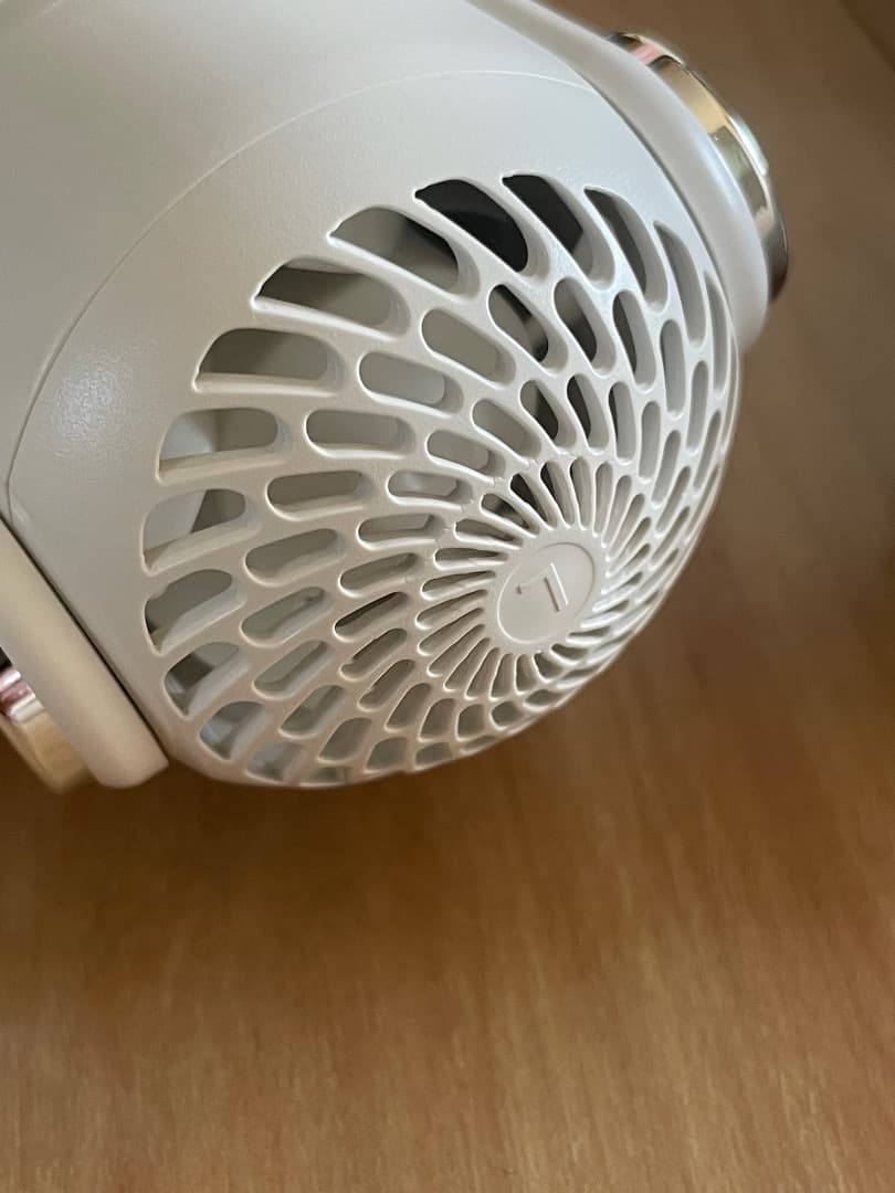 首掛け扇風機 ネッククーラー 携帯扇風機 超長12時間連続稼働 USB充電式