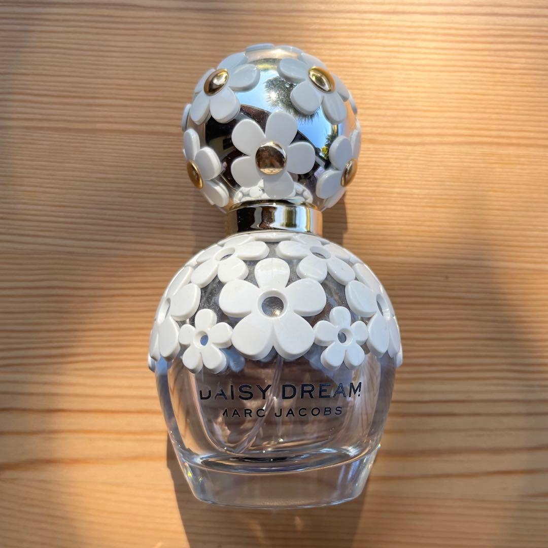 MARC JACOBS 香水　DAISYDREAM 50ml 箱あり