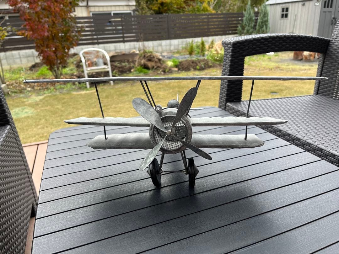 アンティーク　レトロブリキ複葉飛行機