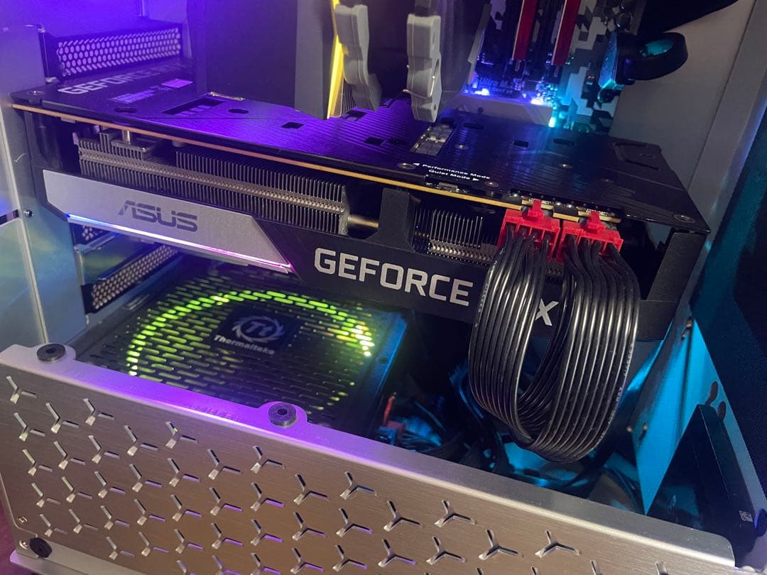 グラフィックボード・グラボ・ビデオカード ASUS GeForce RTX3070 8G